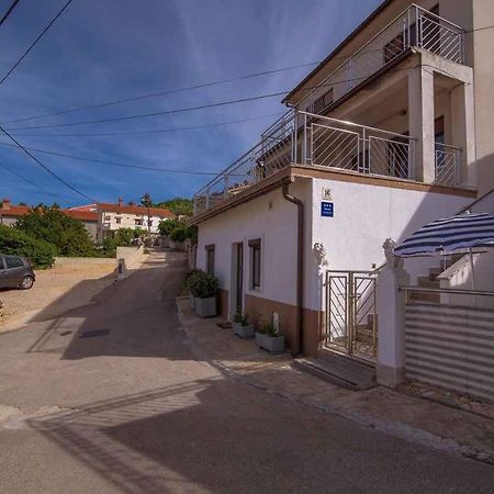 Apartment In Vrbnik/Island Krk 35825 Экстерьер фото